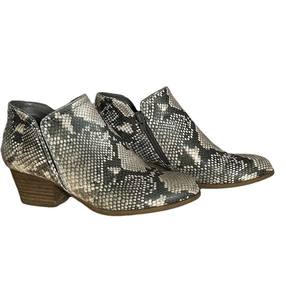 Fergie Women's 8 Bianca Faux Leather Ankle Bootie Snake Skin Pattern Western